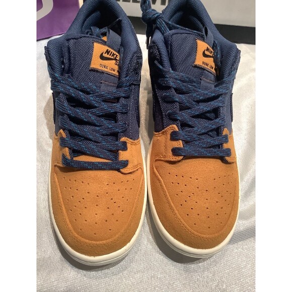 ? Nike SB Dunk Low Pro PRM \